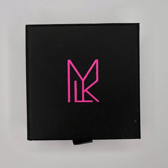 Givenchy Vintage Chain Tassel Clip on Earrings - Picture 6 of 6